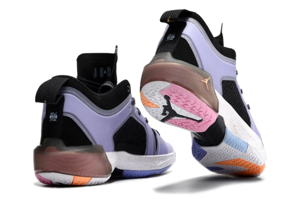 CC388340-CF2E-48ED-8D59-01C5DE1DF6E5